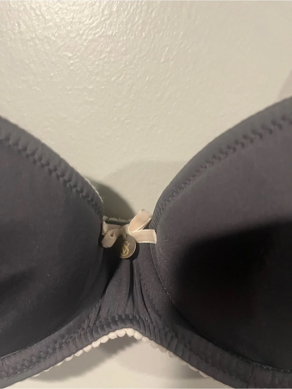 Victoria's Secret Dark Gray and Cream Padded Bra